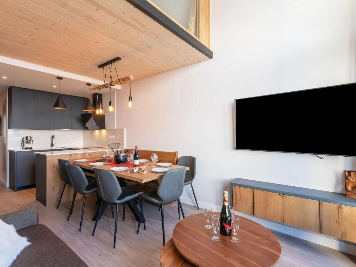 Apartment Les Hauts Du Val Claret - Val Claret-23 By Interhome Tignes