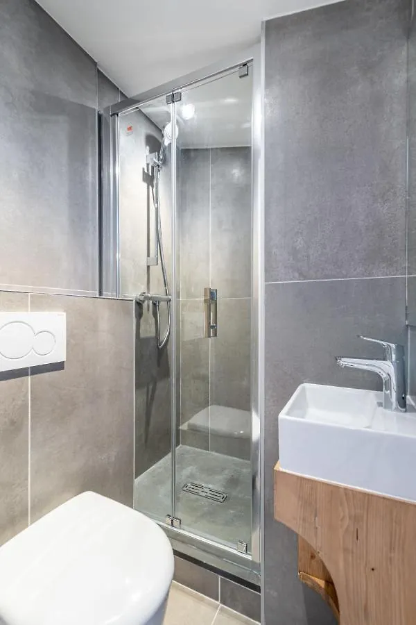 Apartment Les Hauts Du Val Claret - Val Claret-23 By Interhome Tignes