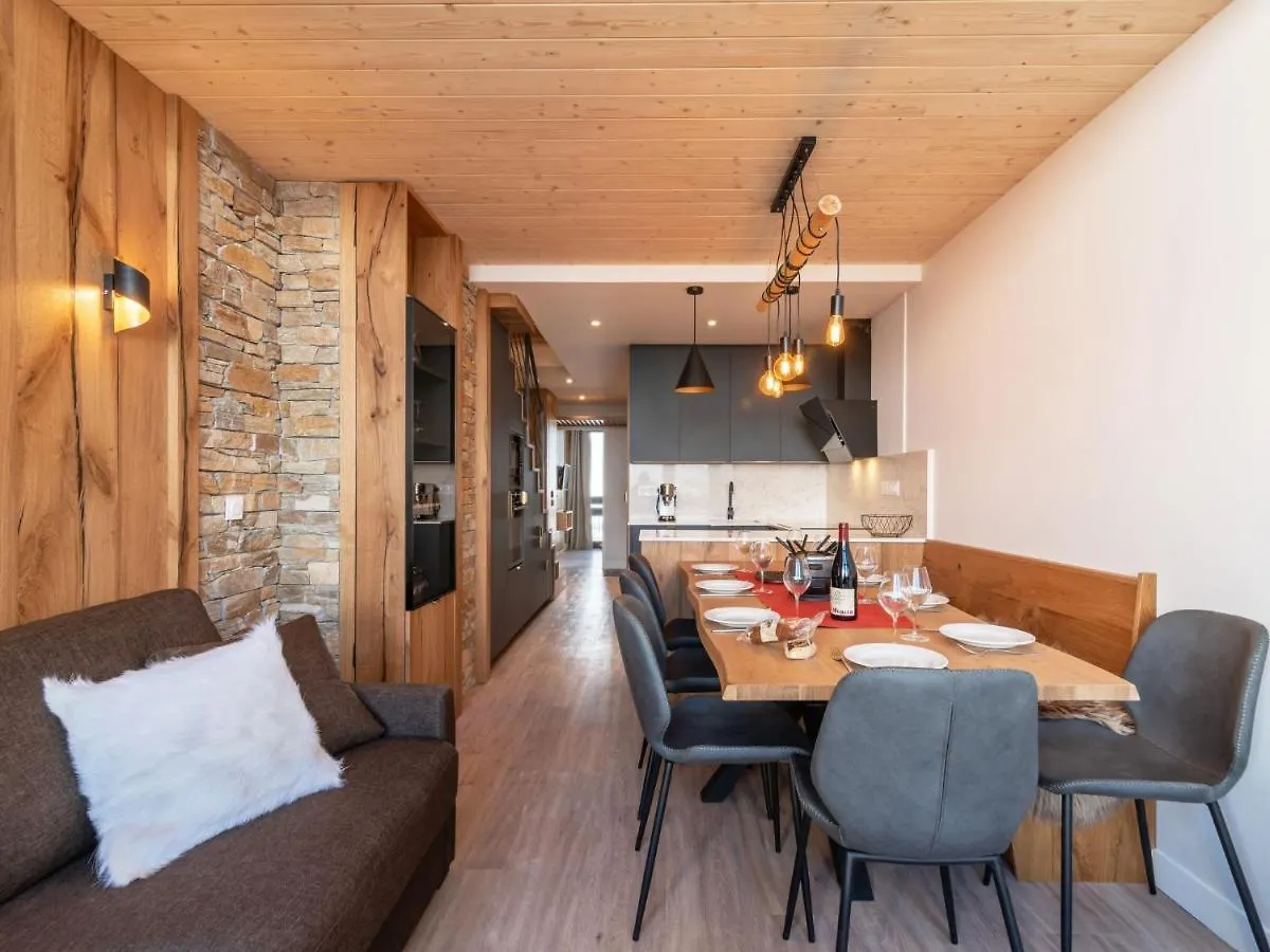 Apartment Les Hauts Du Val Claret - Val Claret-23 By Interhome 티뉴 0*,  프랑스